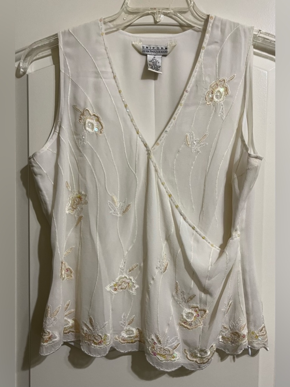 Uniform John Paul Richard Women’s Ivory Sheer Silk Embroidered Sequin Blouse M